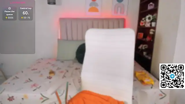 danika moriii online show from 8, 10, 2025