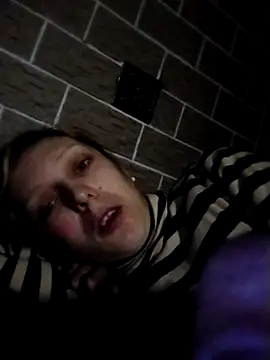 Ponka2011 online show from 9, 11, 2025