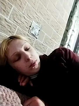 Ponka2011 online show from 24, 10, 2025