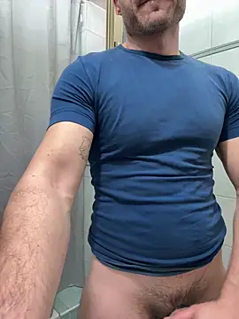 Snapshot of giovan2020 chatting on 11, 3, 2026 giovan2020 online show from 11, 3, 2026