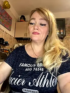 Sweet-blonde online show from 17, 10, 2025