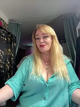 Sweet-blonde online show from 25, 3, 2026