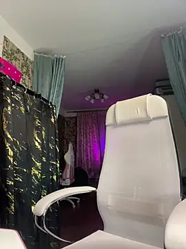 Sweet-blonde online show from 4, 6, 2026