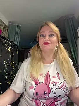 Sweet-blonde online show from 22, 4, 2026