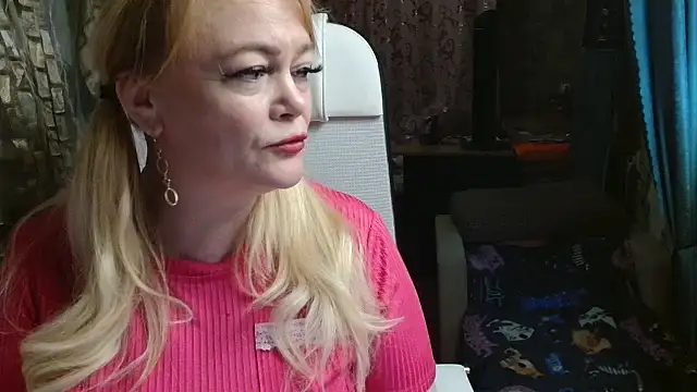 Sweet-blonde online show from 14, 11, 2025