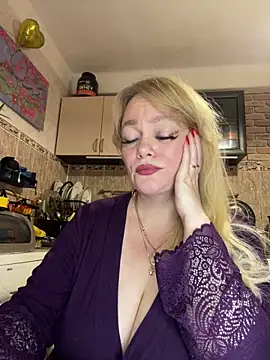 Sweet-blonde online show from 10, 10, 2025