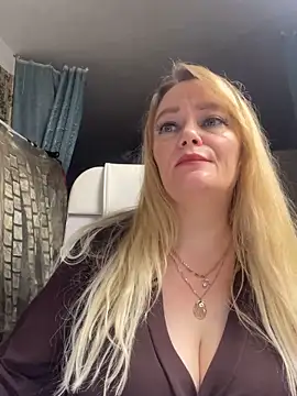 Sweet-blonde online show from 14, 2, 2026