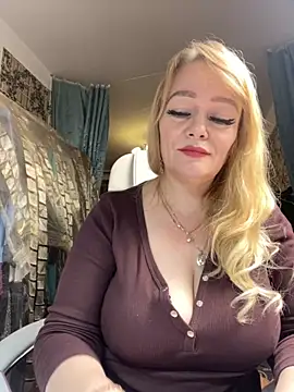 Sweet-blonde online show from 23, 11, 2025
