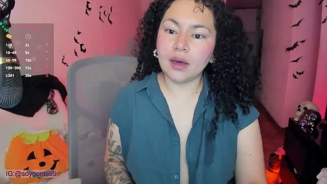 Snapshot of Chubby_Licius chatting on 3, 11, 2025 Chubby Licius online show from 3, 11, 2025