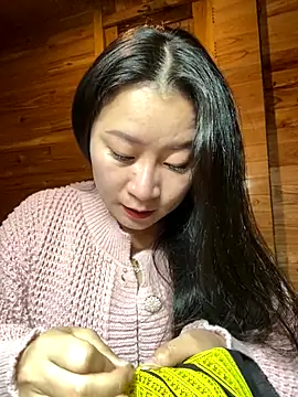 violet-00 online show from 15, 12, 2025