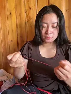 Snapshot of violet-00 chatting on 10, 10, 2025 violet-00 online show from 10, 10, 2025