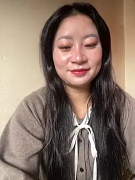 Snapshot of violet-00 chatting on 9, 11, 2025 violet-00 online show from 9, 11, 2025