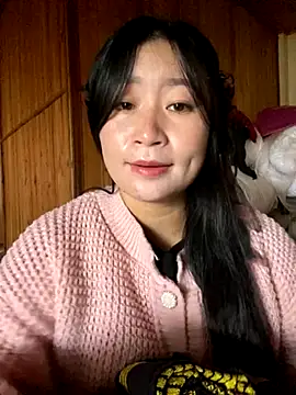 Snapshot of violet-00 chatting on 2, 11, 2025 violet-00 online show from 2, 11, 2025