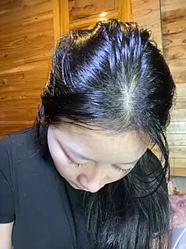 Snapshot of violet-00 chatting on 21, 11, 2025 violet-00 online show from 21, 11, 2025