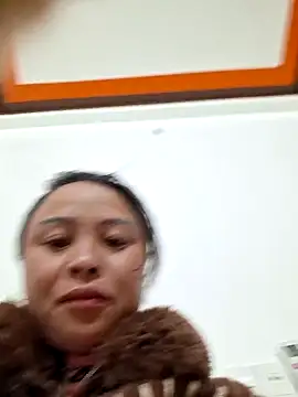 xuxulovezz online show from 28, 11, 2025