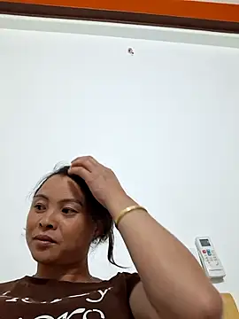 xuxulovezz online show from 23, 11, 2025