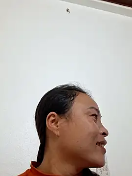 xuxulovezz online show from 15, 11, 2025