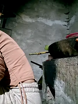 xuxulovezz online show from 23, 3, 2026