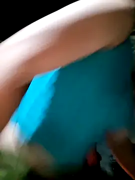 xuxulovezz online show from 20, 10, 2025