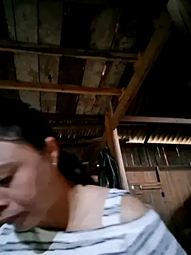 xuxulovezz online show from 13, 10, 2025