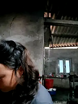 Snapshot of xuxulovezz chatting on 5, 12, 2025 xuxulovezz online show from 5, 12, 2025