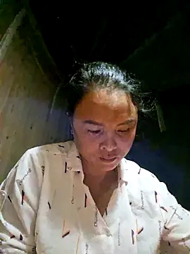 xuxulovezz online show from 9, 10, 2025