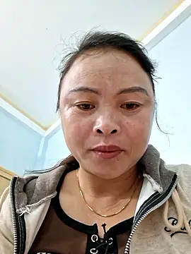 Snapshot of xuxulovezz chatting on 13, 1, 2026 xuxulovezz online show from 13, 1, 2026