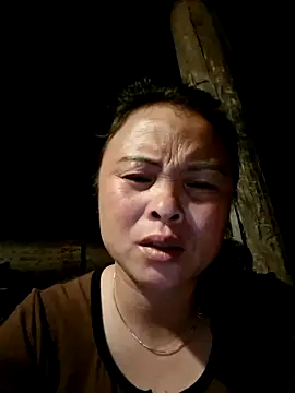 Snapshot of xuxulovezz chatting on 27, 2, 2026 xuxulovezz online show from 27, 2, 2026