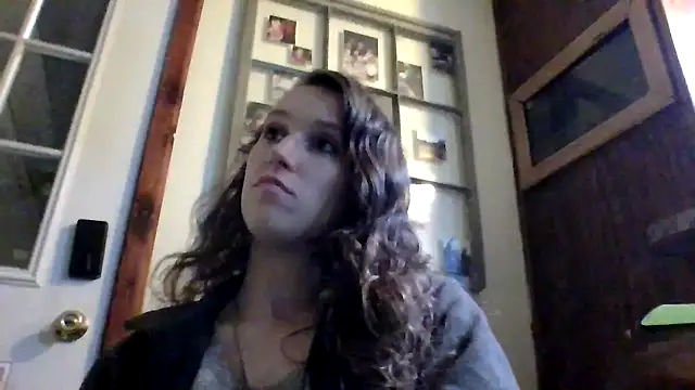 brunettebabexo3 online show from 1, 12, 2025