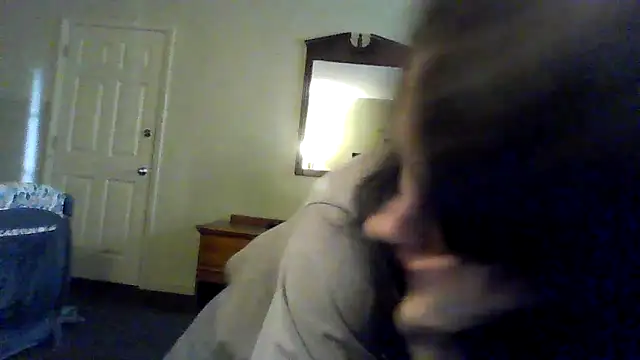 brunettebabexo3 online show from 5, 2, 2026