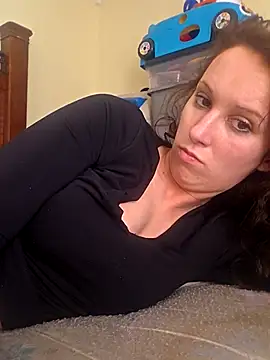 brunettebabexo3 online show from 12, 2, 2026