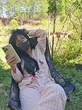 Helen-Tran online show from 2, 2, 2026