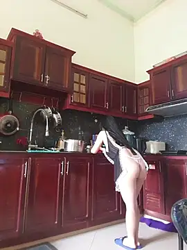 Helen-Tran online show from 16, 10, 2025