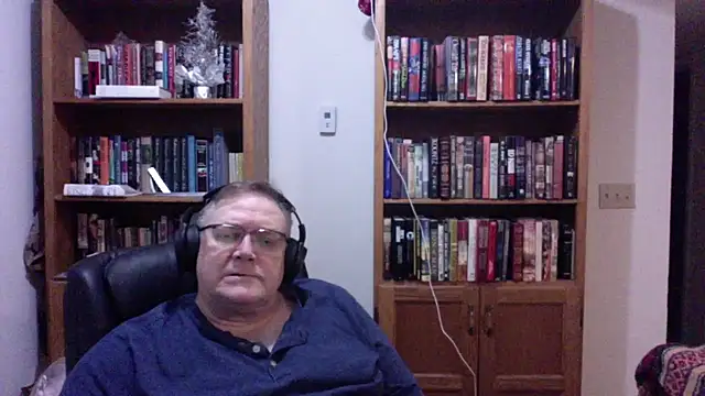 Snapshot of Vinyl22@xh chatting on 30, 6, 2026 Vinyl22xh online show from 30, 6, 2026