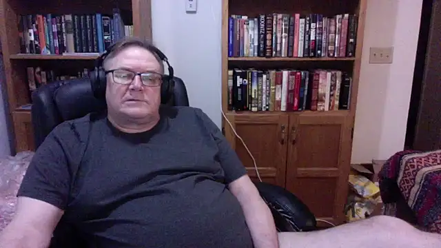 Vinyl22xh online show from 25, 5, 2026