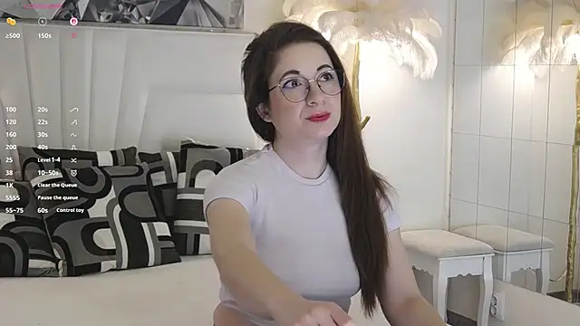 JennaClover online show from 8, 5, 2026