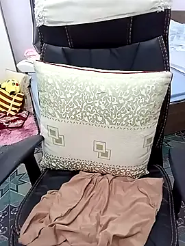 -Halley- online show from 14, 11, 2025