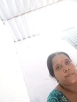 reya743 online show from 7, 10, 2025