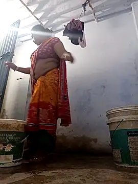 reya743 online show from 15, 10, 2025