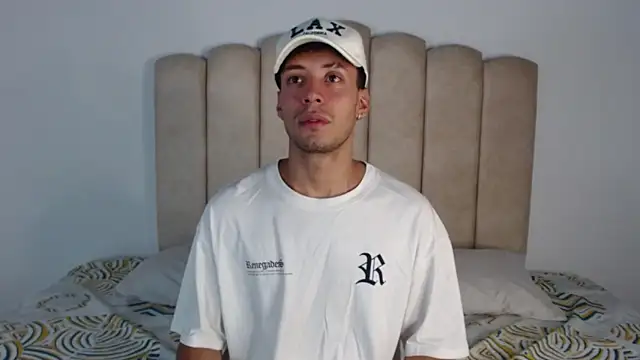 aroncooper1 online show from 1, 11, 2025