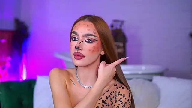 ClaraBenatti online show from 31, 10, 2025