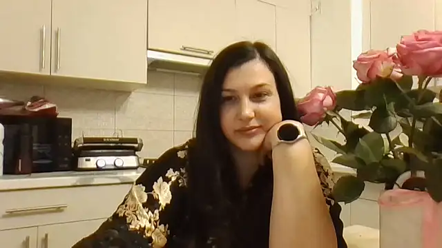 Feymaria online show from 3, 10, 2025