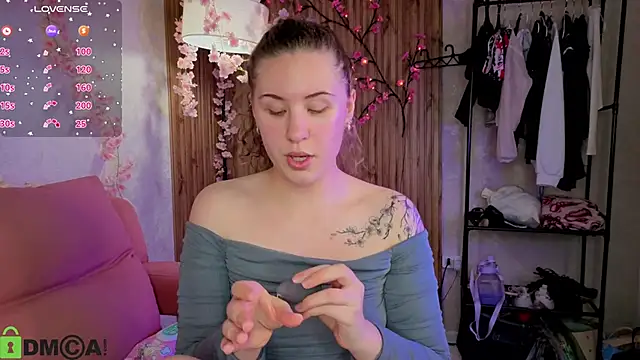 Elsie Cutties online show from 13, 11, 2025