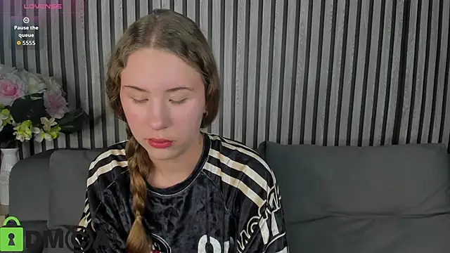 Elsie Cutties online show from 8, 10, 2025