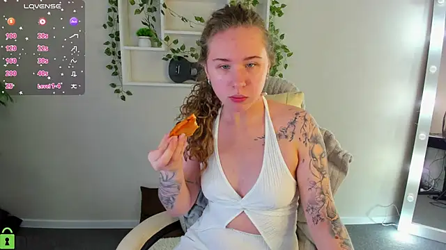 Elsie Cutties online show from 4, 11, 2025