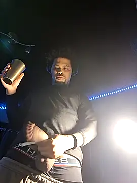 Painstickwes online show from 24, 3, 2026