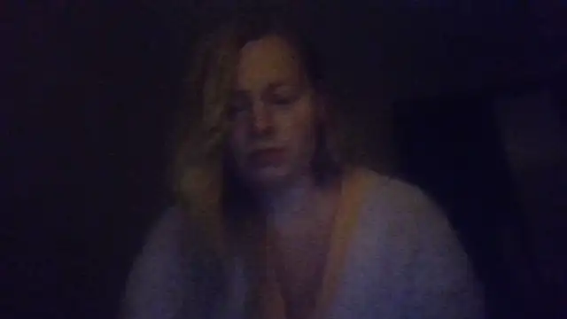 Snapshot of Faynoria chatting on 17, 10, 2025 Faynoria online show from 17, 10, 2025
