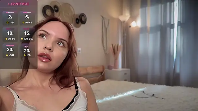 Snapshot of catherine__meow chatting on 4, 10, 2025 catherine meow online show from 4, 10, 2025