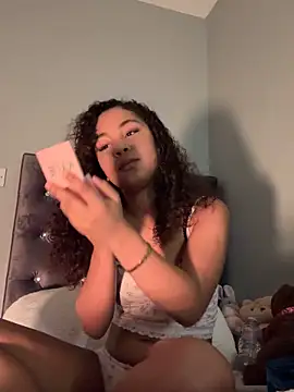 OliviaAshhh online show from 8, 11, 2025