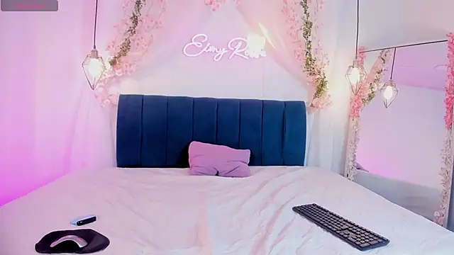 eimi rosse18 online show from 13, 1, 2026